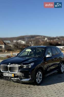 Внедорожник / Кроссовер BMW iX1 2024 в Мукачево