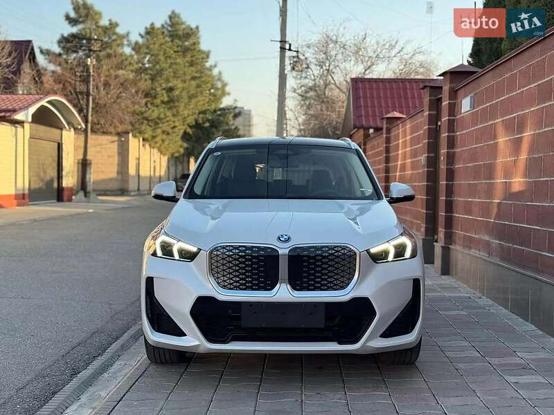Внедорожник / Кроссовер BMW iX1 2025 в Виннице
