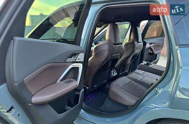 Внедорожник / Кроссовер BMW iX1 2024 в 