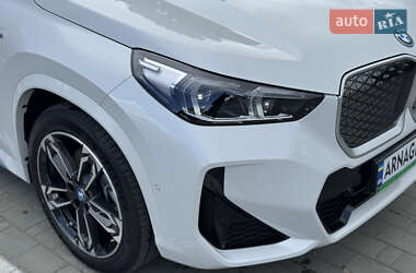 Внедорожник / Кроссовер BMW iX1 2024 в 
