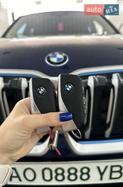 Внедорожник / Кроссовер BMW iX1 2023 в 