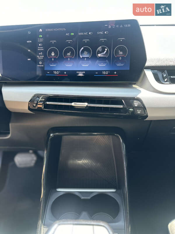 Внедорожник / Кроссовер BMW iX1 2023 в Мукачево