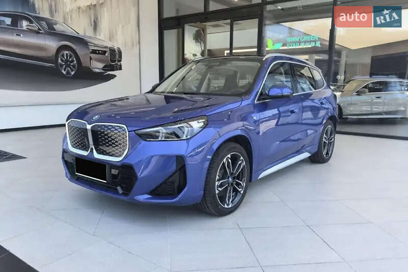 Внедорожник / Кроссовер BMW iX1 2023 в Львове