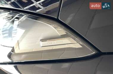 Внедорожник / Кроссовер BMW iX1 2025 в 