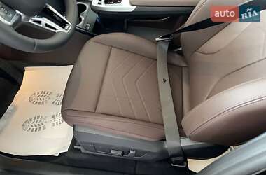 Внедорожник / Кроссовер BMW iX1 2025 в 