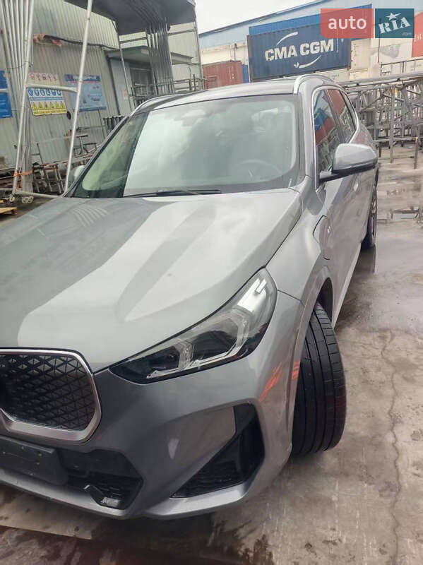 Внедорожник / Кроссовер BMW iX1 2023 в Киеве