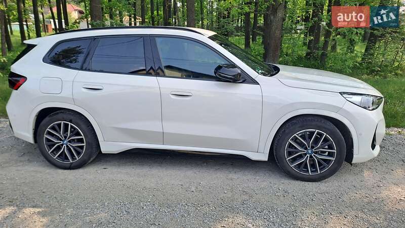 Позашляховик / Кросовер BMW iX1 2022 в Житомирі