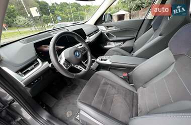 Внедорожник / Кроссовер BMW iX1 2024 в 
