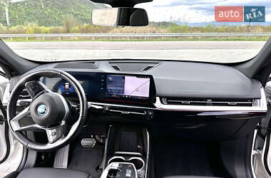 Внедорожник / Кроссовер BMW iX1 2024 в 
