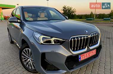 Внедорожник / Кроссовер BMW iX1 2023 в 