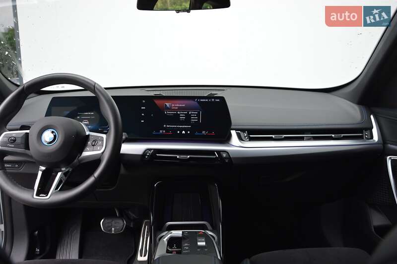 Внедорожник / Кроссовер BMW iX1 2024 в Киеве