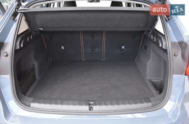 Внедорожник / Кроссовер BMW iX1 2023 в 