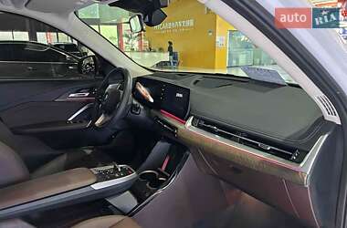 Внедорожник / Кроссовер BMW iX1 2023 в 