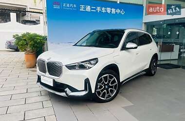Внедорожник / Кроссовер BMW iX1 2023 в Мукачево