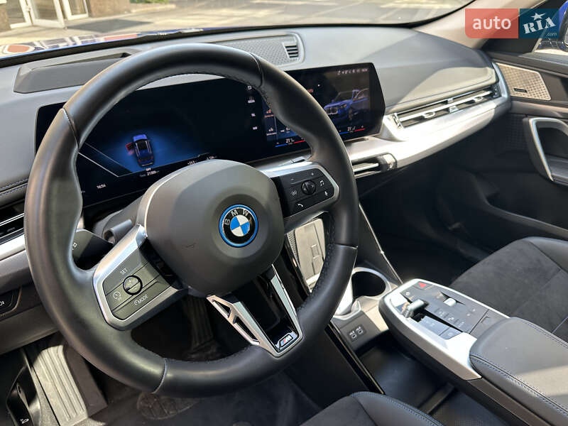 Внедорожник / Кроссовер BMW iX1 2024 в Киеве