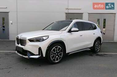 Позашляховик / Кросовер BMW iX1 2023 в Львові