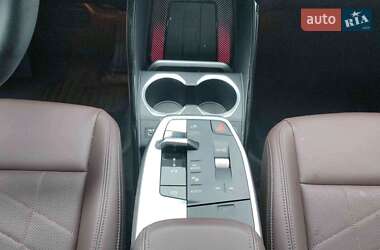 Внедорожник / Кроссовер BMW iX1 2023 в 