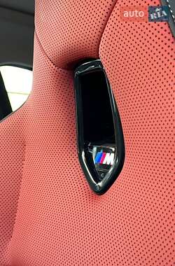 Позашляховик / Кросовер BMW iX1 2023 в 