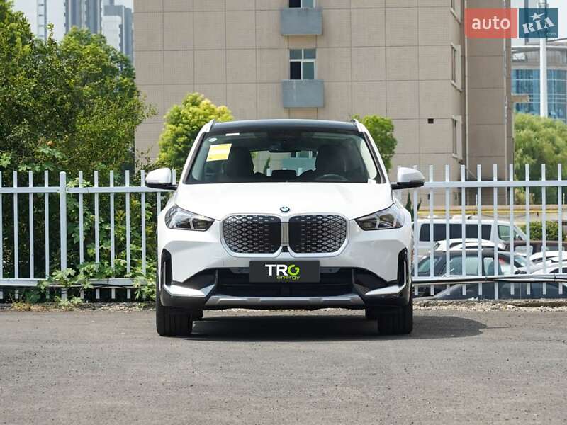 Позашляховик / Кросовер BMW iX1 2023 в Житомирі