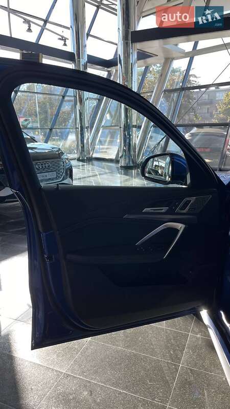 Позашляховик / Кросовер BMW iX1 2023 в Дніпрі