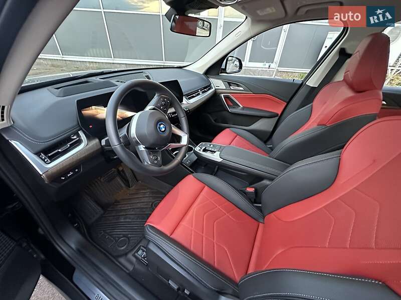 Позашляховик / Кросовер BMW iX1 2023 в Житомирі