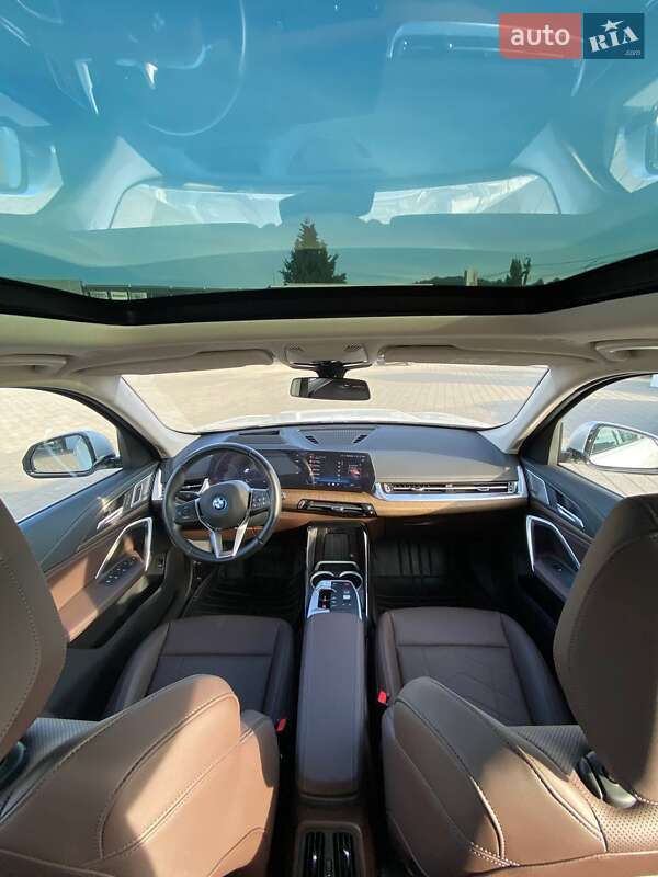 Внедорожник / Кроссовер BMW iX1 2023 в Мукачево