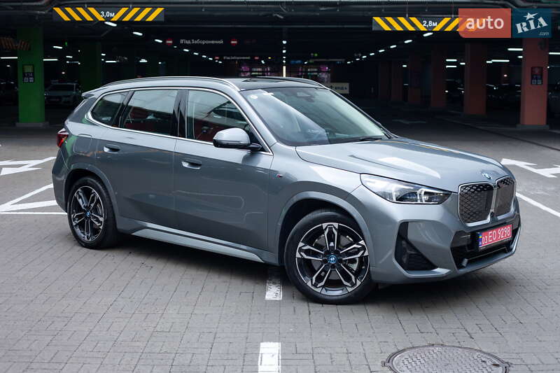 Внедорожник / Кроссовер BMW iX1 2023 в Киеве