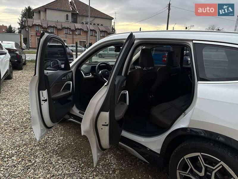 Позашляховик / Кросовер BMW iX1 2023 в Стрию
