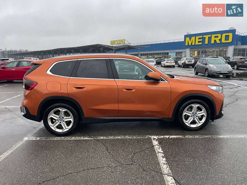 Внедорожник / Кроссовер BMW iX1 2024 в Киеве фото 7 Внедорожник / Кроссовер BMW iX1 2024 в Киеве