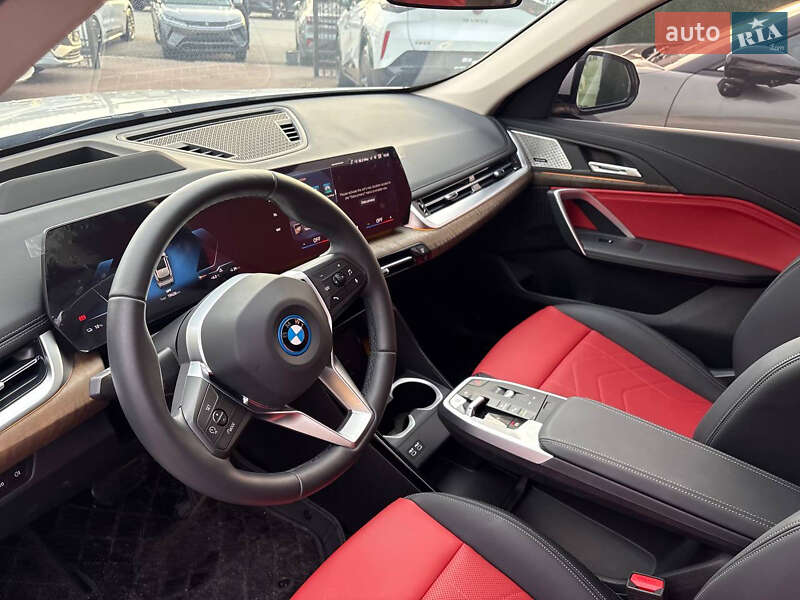 Внедорожник / Кроссовер BMW iX1 2023 в Киеве