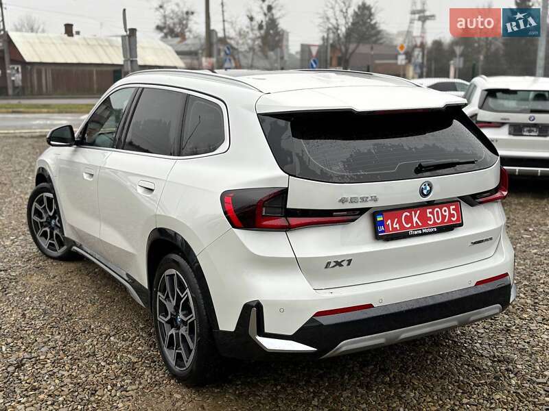 Позашляховик / Кросовер BMW iX1 2023 в Стрию