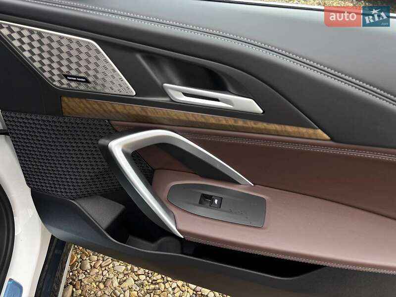 Позашляховик / Кросовер BMW iX1 2023 в Стрию