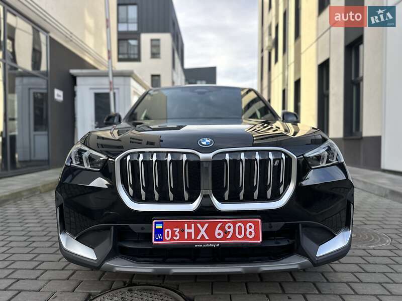 Внедорожник / Кроссовер BMW iX1 2022 в Ровно фото Внедорожник / Кроссовер BMW iX1 2022 в Ровно
