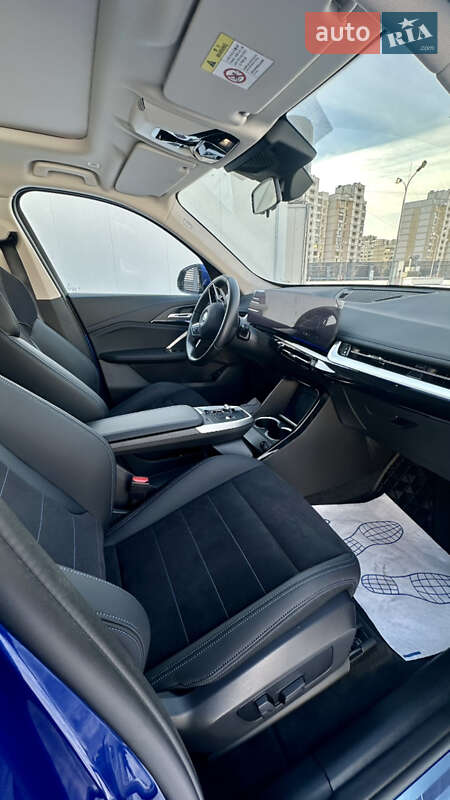 Позашляховик / Кросовер BMW iX1 2024 в Києві фото 15 Позашляховик / Кросовер BMW iX1 2024 в Києві