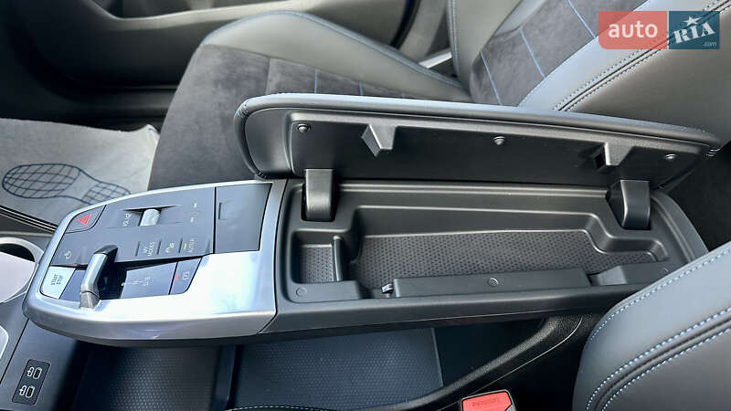 Позашляховик / Кросовер BMW iX1 2024 в Києві фото 40 Позашляховик / Кросовер BMW iX1 2024 в Києві