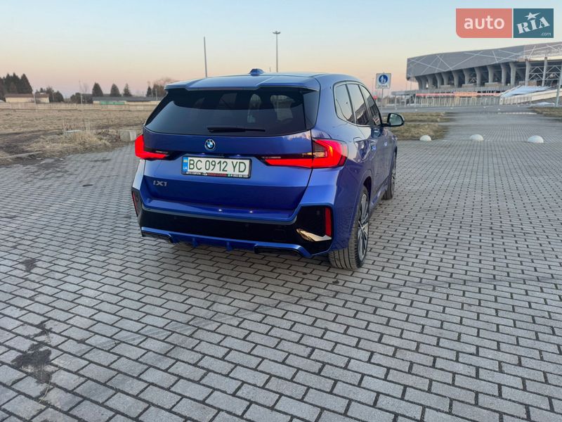 Внедорожник / Кроссовер BMW iX1 2023 в Львове