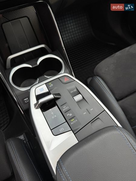 Внедорожник / Кроссовер BMW iX1 2022 в Львове
