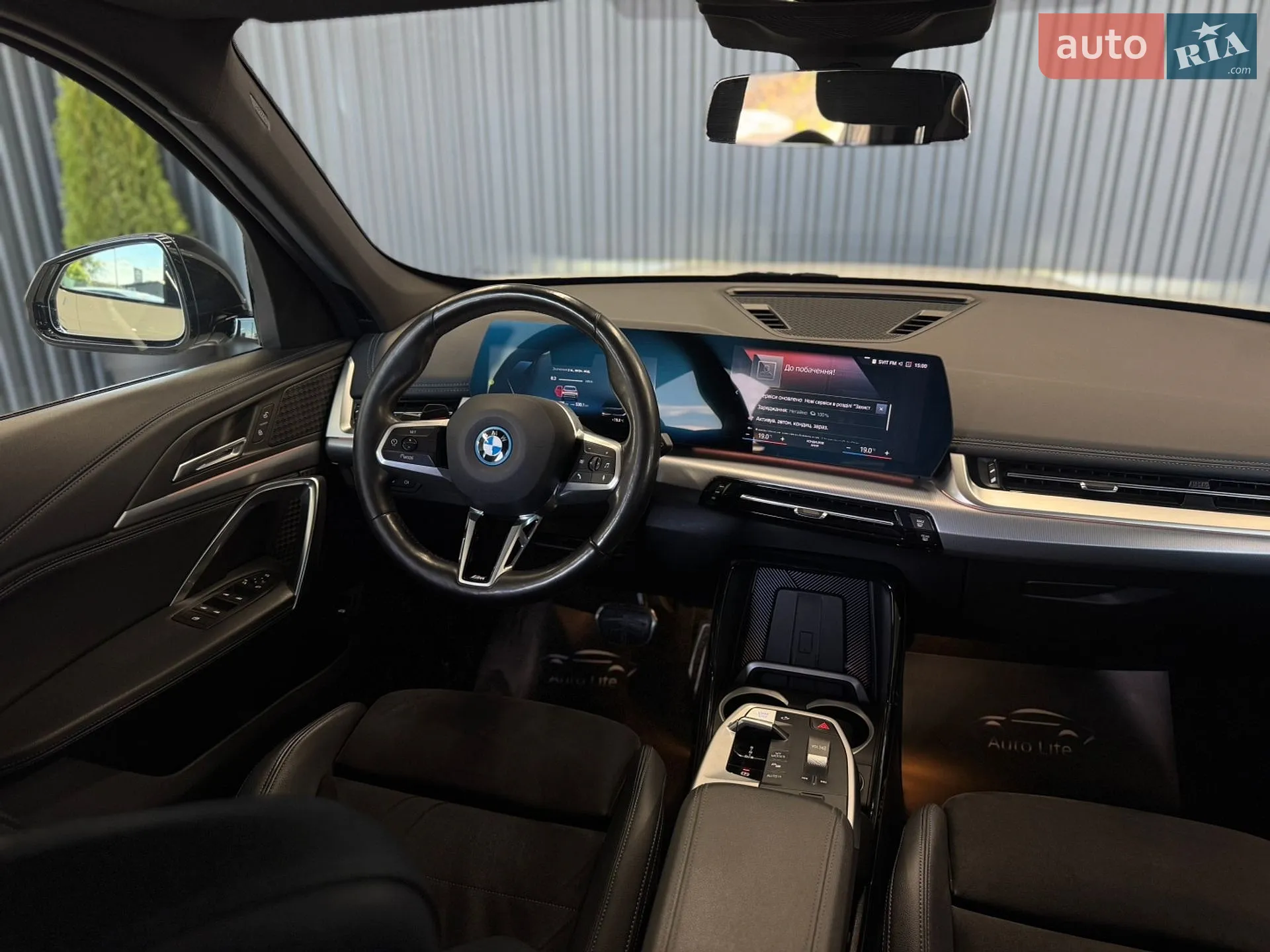 2022 BMW iX1 - мініатюра 10