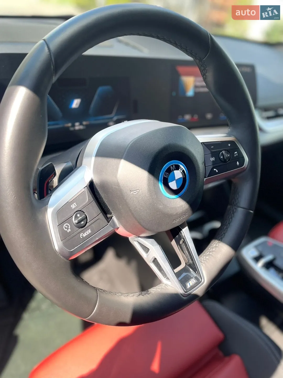 2023 BMW iX1 - мініатюра 9