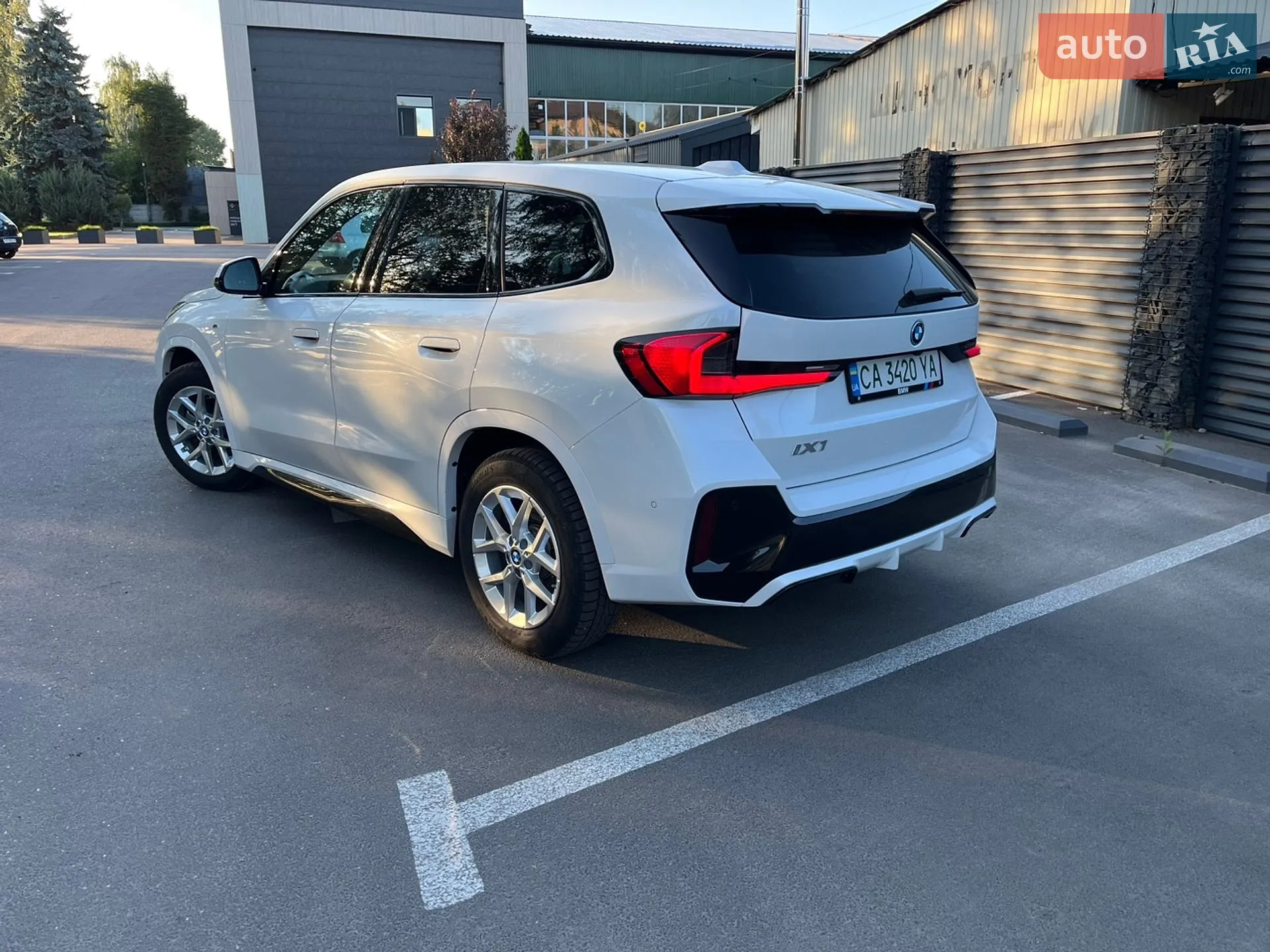 2024 BMW iX1 - мініатюра 6