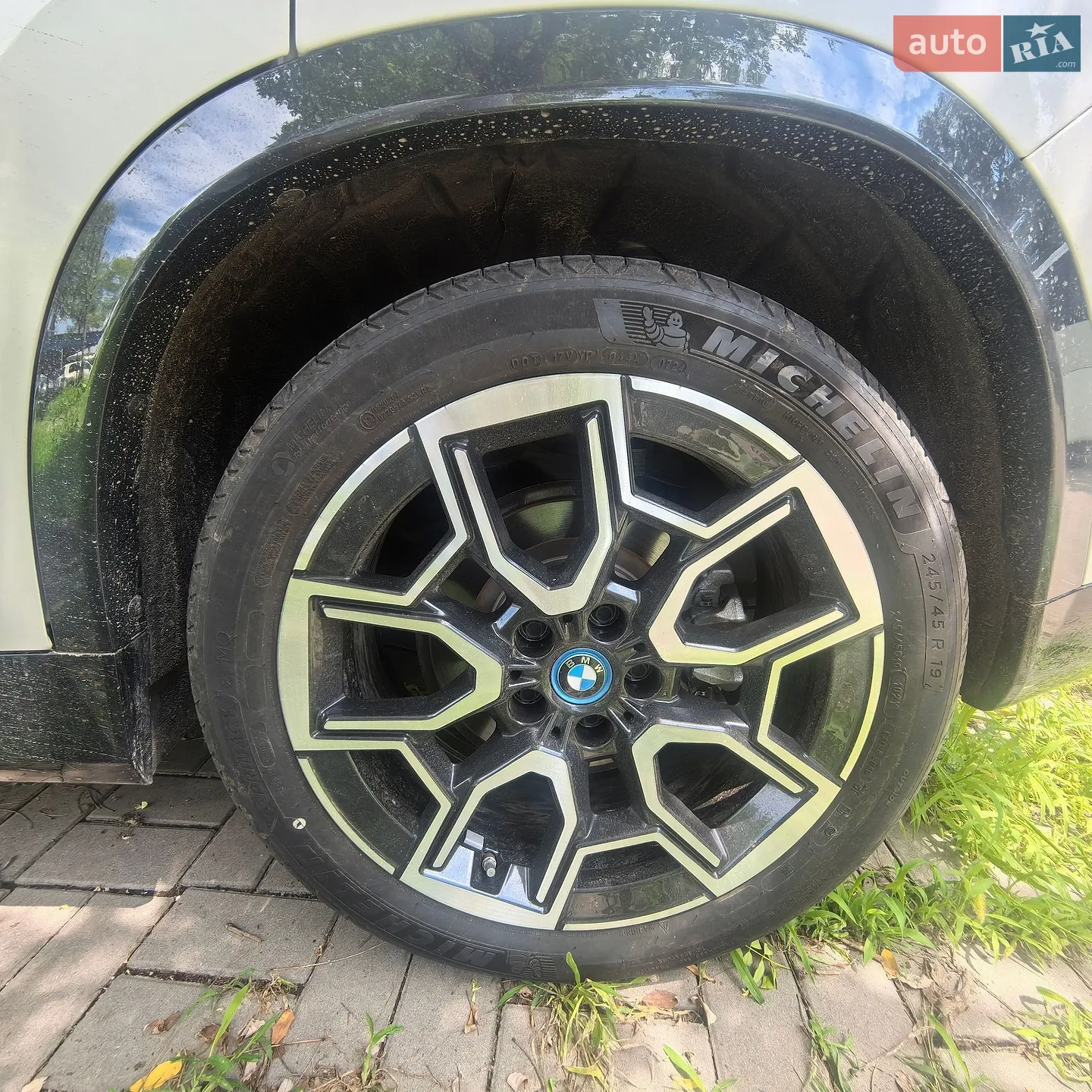 2024 BMW iX1 - мініатюра 10