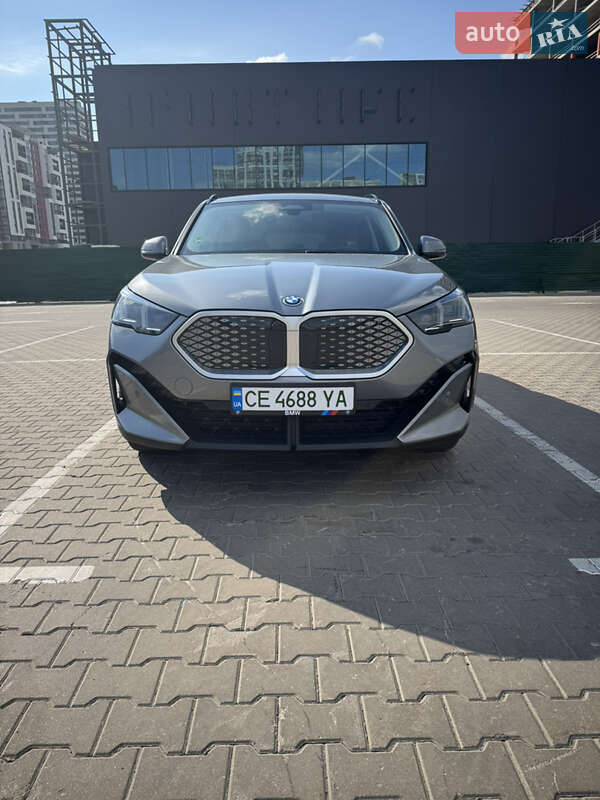 BMW iX2 2024