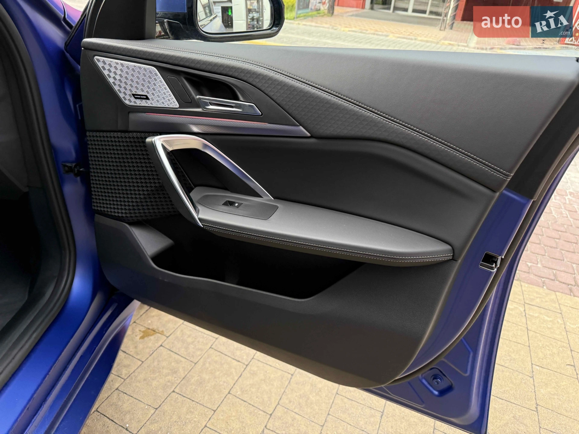 2023 BMW iX2 - мініатюра 47