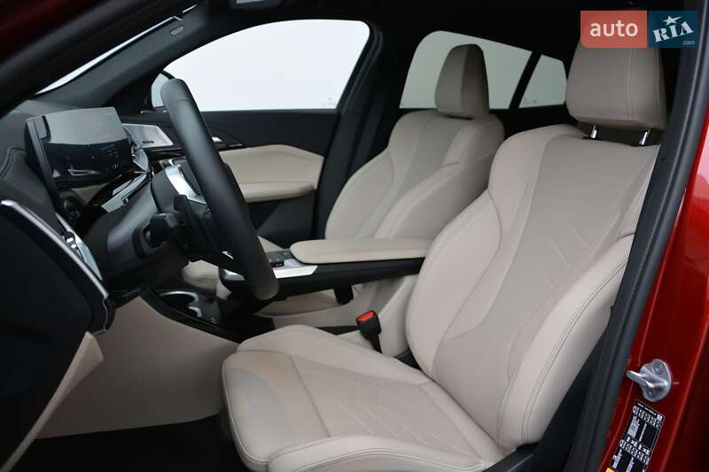 Внедорожник / Кроссовер BMW iX2 2025 в Киеве