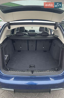 Внедорожник / Кроссовер BMW iX3 2021 в 