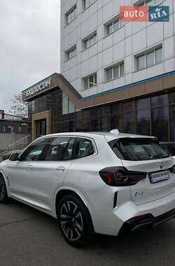 Позашляховик / Кросовер BMW iX3 2024 в Києві