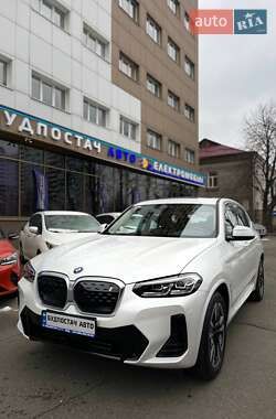 Позашляховик / Кросовер BMW iX3 2024 в Києві