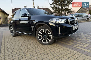 Внедорожник / Кроссовер BMW iX3 2021 в Ровно