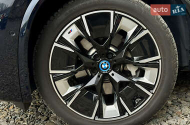 Внедорожник / Кроссовер BMW iX3 2023 в 