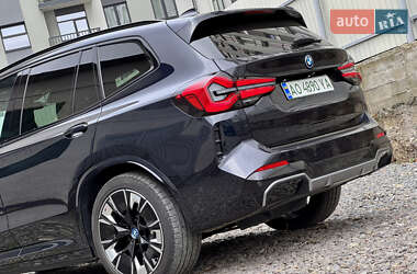 Внедорожник / Кроссовер BMW iX3 2023 в 